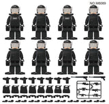 M8089 Deep Sea Diver Figures - Adventure Pack (8 pcs)